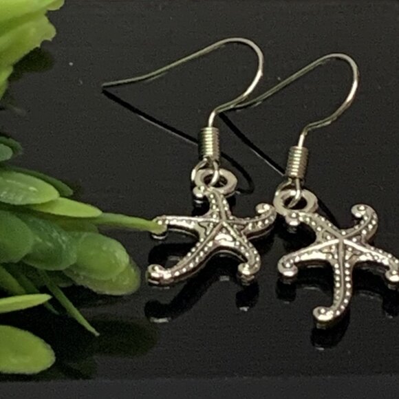 Starfish Earrings, Gift Idea, Nautical Jewelry, Beach Earrings, Nautical Earring - Picture 2 of 5